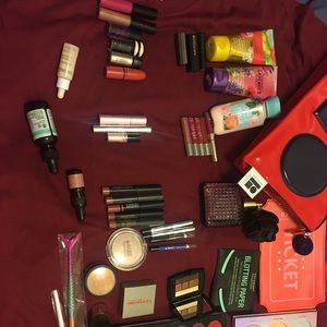 Makeup lot